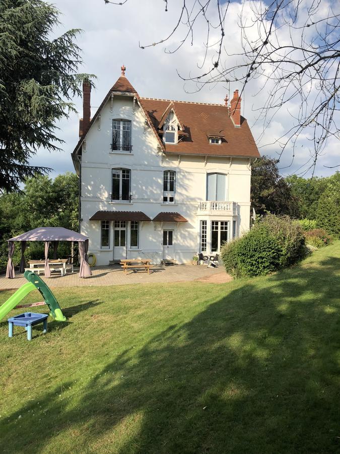 Holiday Home Villa Castel Marie Louise Néris-les-Bains エクステリア 写真
